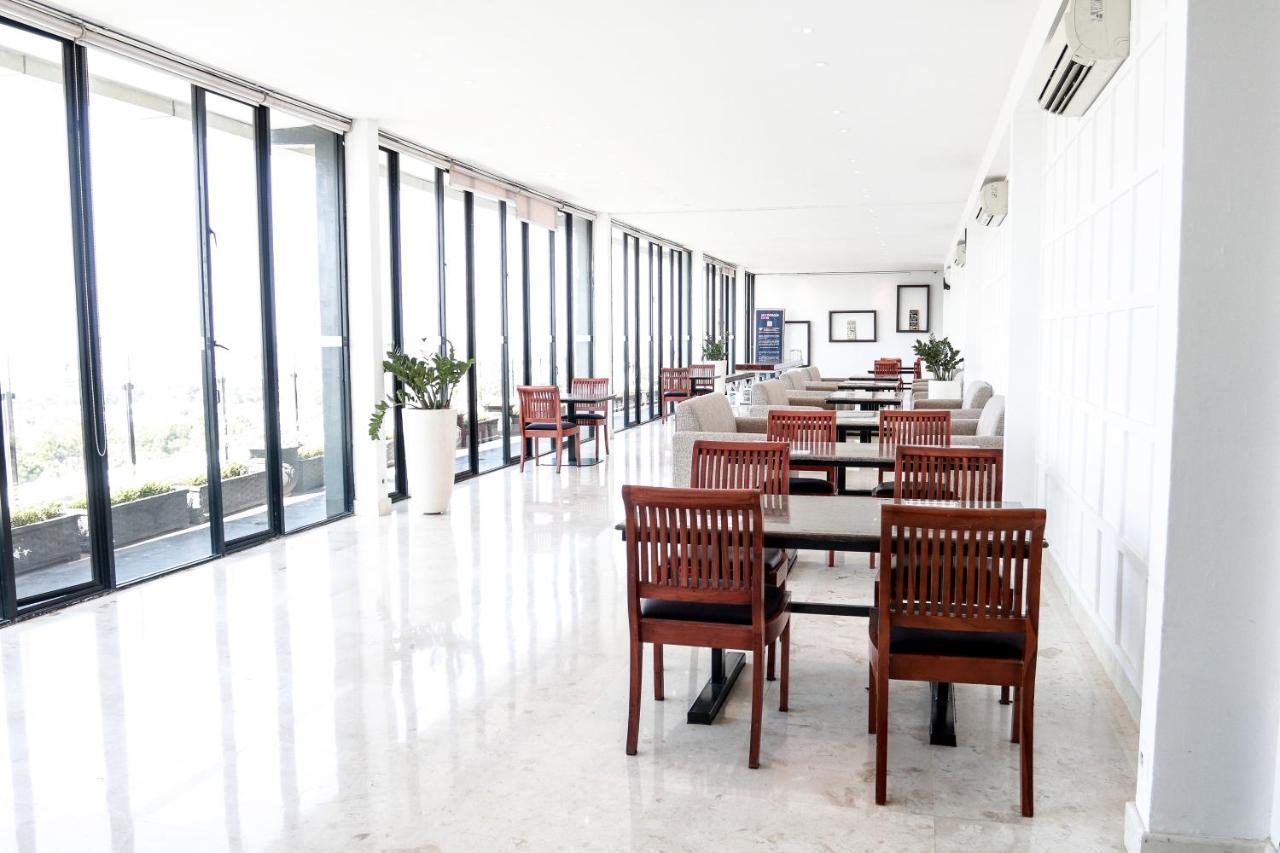 The 1O1 Malang Oj Hotel Exterior foto